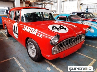 SIMCA CHAMBORD DE COMPETIÇÃO CARACTERIZADA COMO JANDA #44
