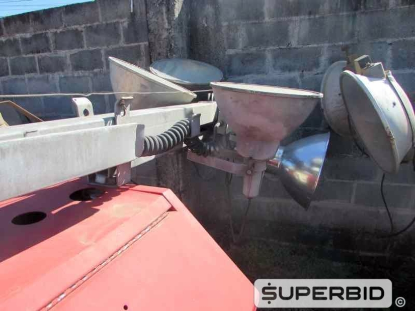 TORRE DE ILUMINAÇÃO Á DIESEL WACKER NEUSON LT4L E TORRE DE ILUMINAÇÃO Á DIESEL TEREX RL4000 (Ref.: JEM)