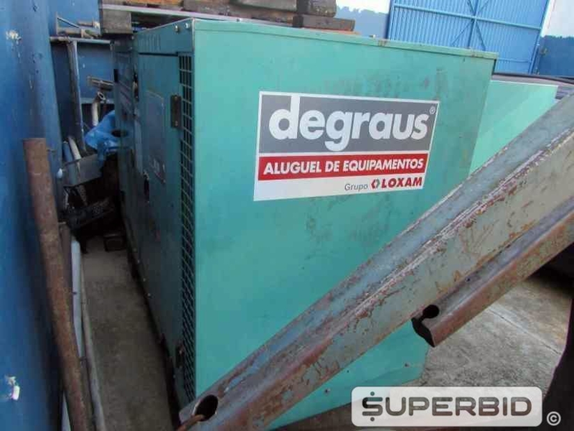 SUCATA DE GRUPO GERADOR Á DIESEL CATERPILLAR GEP44 40 KVA. (Ref.: JAV)