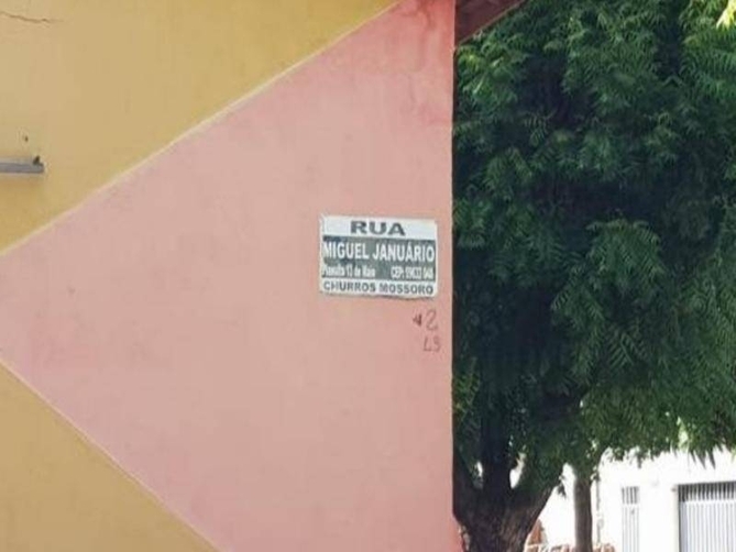 Casa, Residencial, ALTO DE SAO MANOEL, 3 dormitório(s)