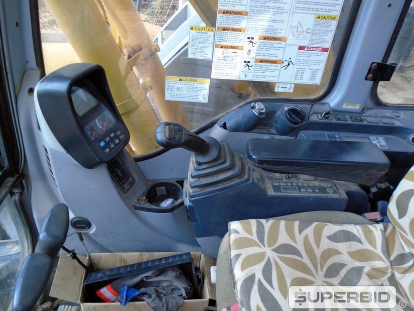 ESCAVADEIRA NEW HOLLAND E135B, ANO: 2011, SÉRIE: NATA1342 (Ref: SBO / TP38265)