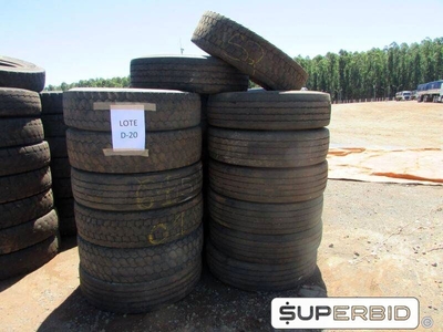 20 SUCATAS DE PNEUS 295/80 PARA REAPROVEITAMENTO (Ref.: D-20)