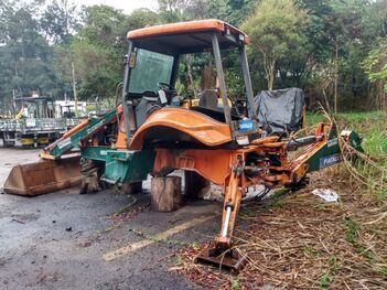 RETROESCAVADEIRA FIATALLIS FB 80.2 (EMPLACADO), ANO: 2003, SÉRIE: FB802A2R (Ref: RBH)