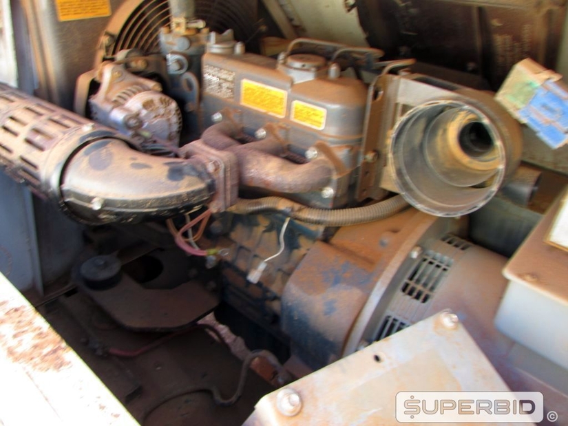 TORRE DE ILUMINACAO 4-6KW TEREX, MODELO: RL4000 (Ref.: PAK/ 20747229)