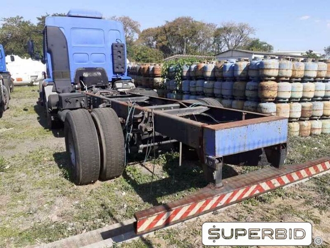 CAMINHÃO VOLVO VM 210 4X2R, 2011/2011, Placa FINAL 9 (SP),