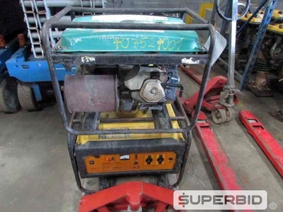 GERADOR Á GASOLINA WACKER NEUSON MG5 5KVA E GERADOR GASOLINA 7KVA (Ref.: JAJ)