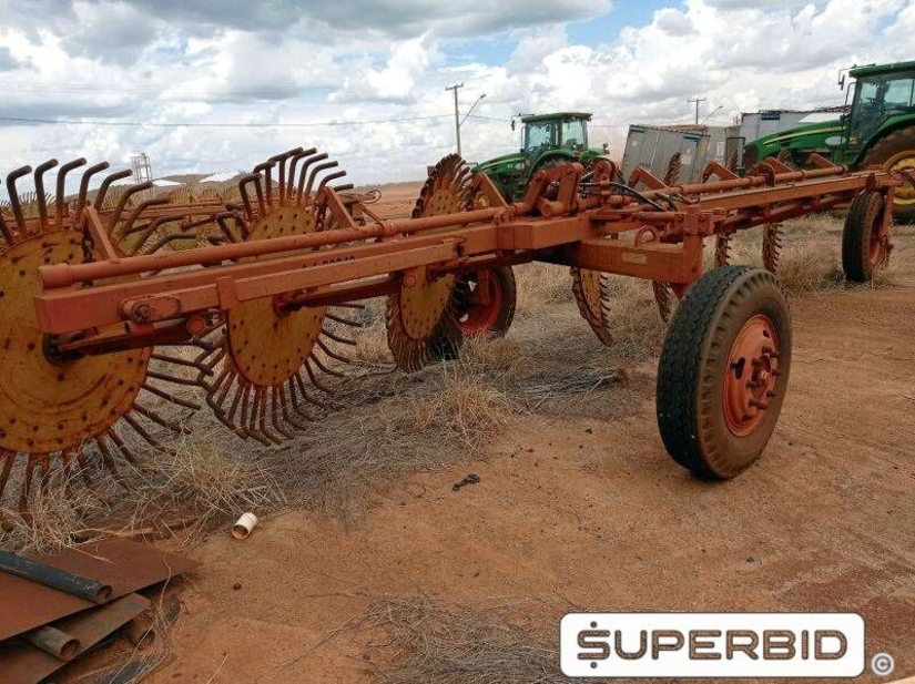 ENLEIRADOR DE RAIZES GIRASSOL PERFISA PP 704, ANO: 2008, SÉRIE: 109.ER (Ref.: 343)