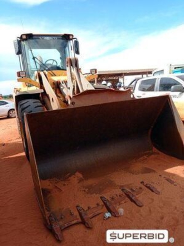 PÁ CARREGADEIRA VOLVO L90F, ANO: 2008, SÉRIE: VCEOL90FK00071670 (Ref: 390)