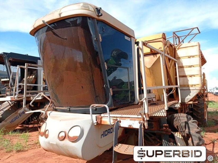 SUCATA DE PLANTADEIRA DE CANA TROPICANA PCA HY 6x6, ANO: NÃO VISUALIZADO, SÉRIE: 08/HY6X60013 (Ref: 28)