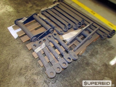 PEÇAS NÃO IDENTIFICADAS DE APLICAÇÃO EM VAGÕES FERROVIÁRIOS (17 PÇS). (Ref.: V201_UM02)