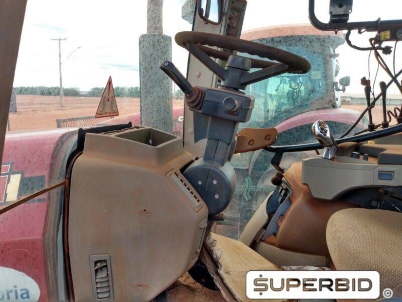 TRATOR DE PNEUS CASE IH PUMA 205 4X4, ANO: 2013, SÉRIE: HCCZC205PDCR15075 (Ref: 1301)