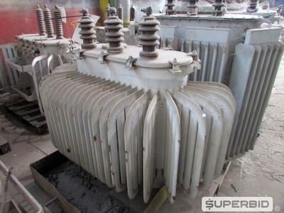 TRANSFORMADOR TRIFÁSICO Á ÓLEO UNIÃO POT. 150 KVA, ANO: 1988, SÉRIE: 8913-559. (Ref.: WMAU_UM02)