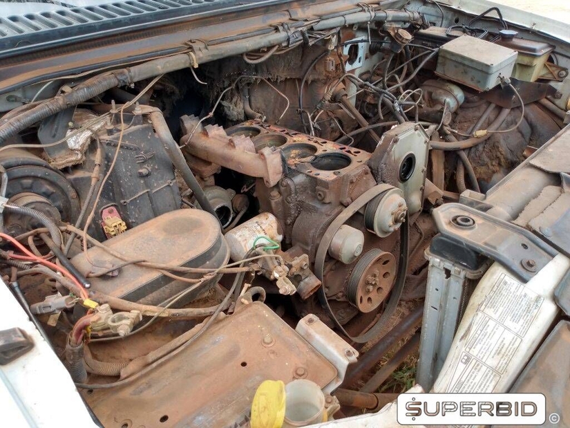 CAMINHÃO FORD F4000 G, 2003/2004, Placa FINAL 2 (SP), (Ref.: TCI)