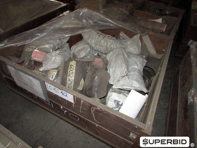 JUNTAS, ESFERAS, GAXETAS, PORCAS, PARAFUSOS E OUTROS (APROX.: 1.931 PÇS). (Ref.: WMFI_UM02)