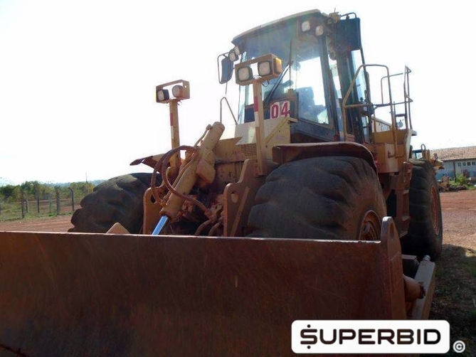 TRATOR DE PNEUS CATERPILLAR 824H, ANO: 2007, CAP: 4,67M³, SÉRIE: CAT08Z4HVASXOO202 (Ref: TP 4004)