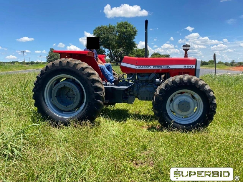 TRATOR AGRÍCOLA MASSEY FERGUSON 290, SÉRIE: LJ8719B295051S (Ref: 4)