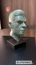 Vintage Culture - Busto de bronze