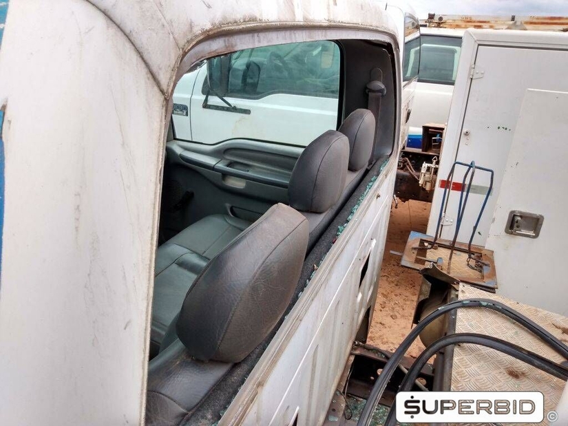 CAMINHÃO FORD F4000 4x2, 2008/2009, Placa FINAL 4 (SP),