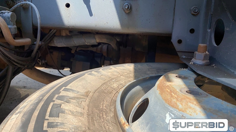 CAMINHÃO BASCULANTE VOLVO VM 330 6X4R, 2013/2013, Placa FINAL 4 (RJ), (Ref.: ICF)