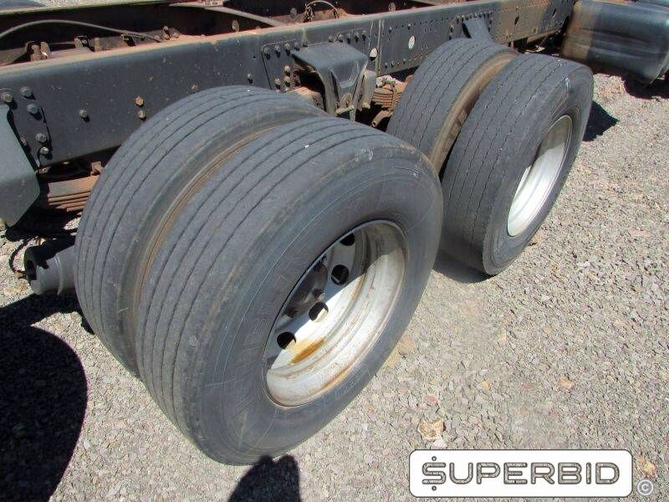 CAMINHÃO MERCEDES BENZ ATEGO 2428 (BATIDO/SINISTRADO), 2011/2012, Placa FINAL 9 (PR), (Ref.: JB / 2499)