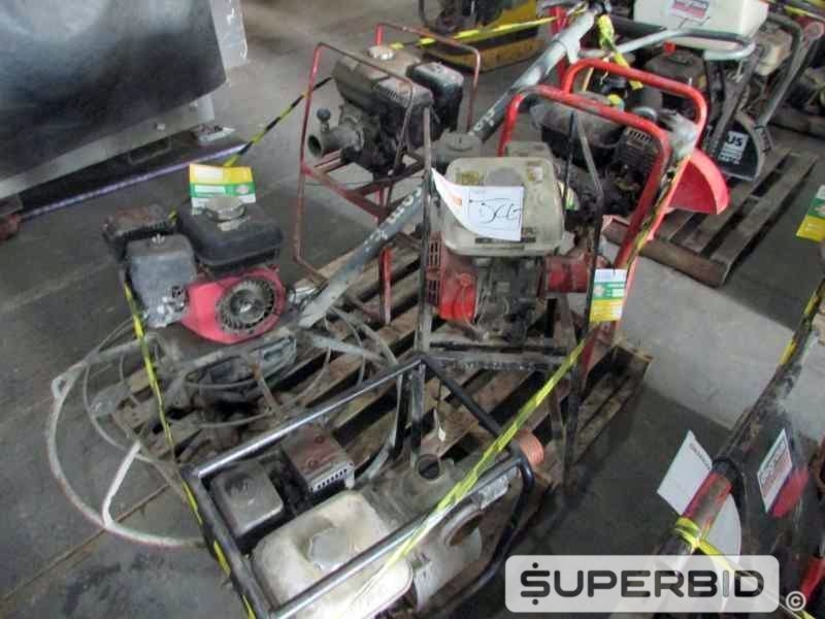 ALISADORA DE CONCRETO WACKER NEUSON CT36, MOTOR VIBRADOR Á GASOLINA WEBER E BOMBA CENTRIFUGA HONDA WB30X 3 POL., (05 PÇ.) (Ref.: JCG)