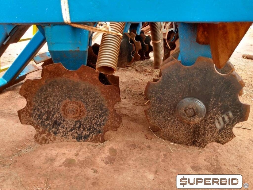 GRADE QUEBRA LOMBO UTI IMPLEMENTOS, ANO: 2008, SÉRIE: 1263 (Ref.: 449)