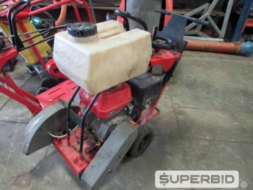 CORTADORA DE PISO, SUCATA DE CORTADORAS DE PISO, TRADO PERFURADOR, GUINCHO DE COLUNA, INVERSORA DE SOLDA, (07 PÇS.) (Ref.: JAN)