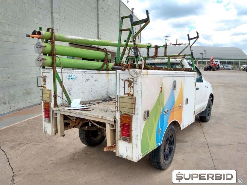 TOYOTA HILUX CS 4X4 CHASSI 3.0, 2013/2014, Placa FINAL 1 (SP), (Ref.: TAT)