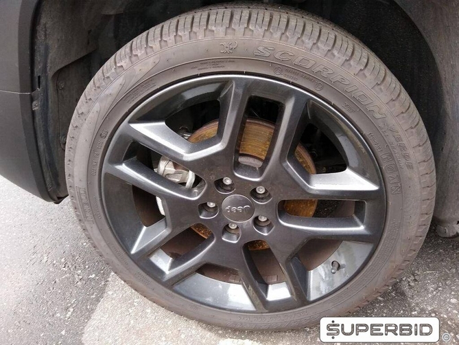 Jeep Renegade Limited 1.8 16V, 2019/2020, Cinza antique metálico, Flex, 6.017 KM, Câmbio Automático, Kit Multimídia "7" completo , Sensor de ré, Bancos em Couro, IPVA 2021 pago, Veículo com garantia de fábrica, Laudo cautelar aprovado.