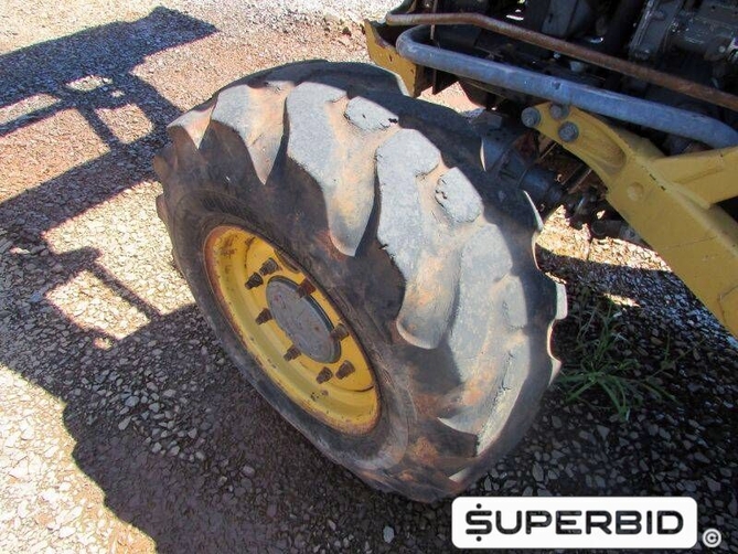 PÁ CARREGADEIRA MASSEY FERGUSSON MF 4X4, ANO: 2009, SÉRIE: 964P274259 (Ref: JA/1898)