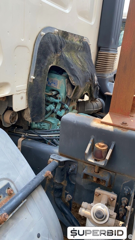 CAMINHÃO BASCULANTE  VOLVO VM 330 6X4R, 2013/2013, Placa FINAL 4 (RJ),  (Ref.: IBO)