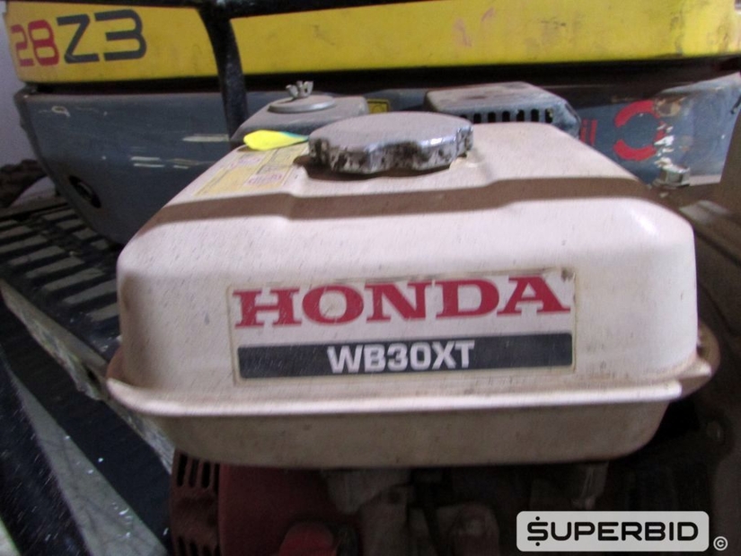 MINI ESCAVADEIRA WACKER NEUSON 28Z3 RD E BOMBA CENTRÍFUGA A GASOLINA HONDA (02 PÇS) (Ref.: FEQ)