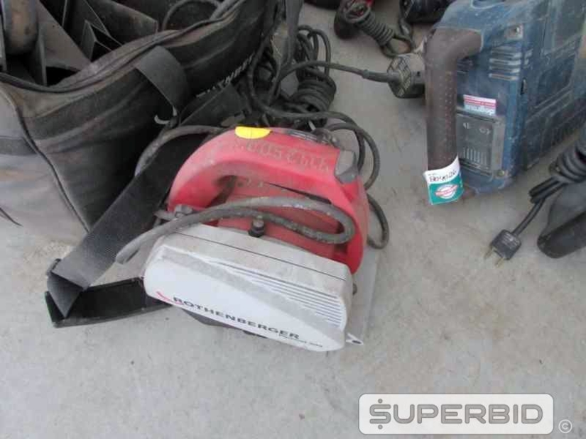 PERFURATRIZ DIAMANTADA, TESOURA FACA ELÉTRICA, CANALETEIRA ELÉTRICA, PISTOLA FINCA PINO E OUTROS, (20 PÇ.) (Ref.: JDQ)