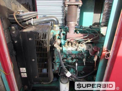 GRUPO GERADOR Á DIESEL CUMMINS 40 KVA. (Ref.: JDT)