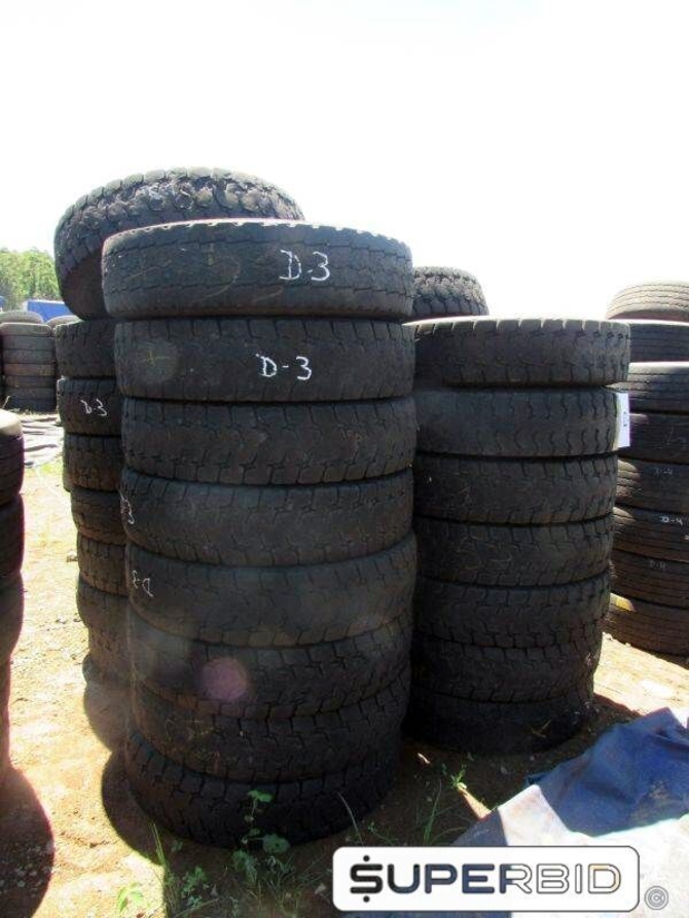 30 SUCATAS DE PNEUS 1000R20 SEM RECAPE (Ref.: D-03)