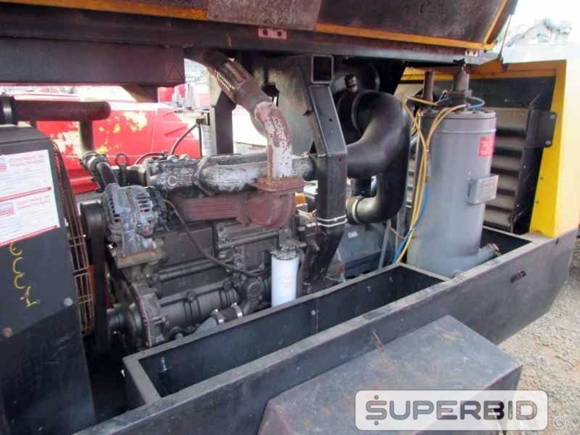 COMPRESSOR DE AR ATLAS COPCO XAS 136 280PCM-7B. . (Ref.: JEE)