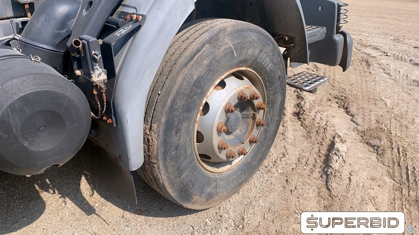 CAMINHÃO BASCULANTE VOLVO VM 330 6X4R, 2013/2013, Placa FINAL 9 (RJ), (Ref.: IBG)