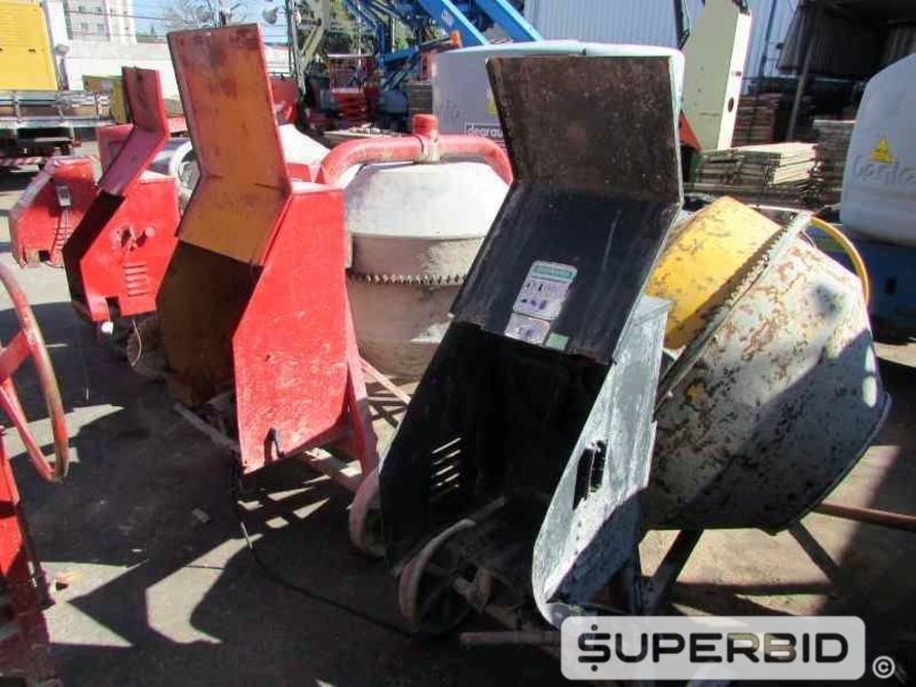 SUCATA DE 04 BETONEIRAS ELÉTRICA CSM 400 LITROS. (Ref.: JAE)