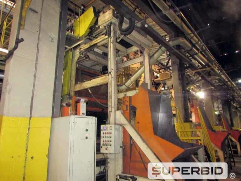 LINHA DE PRODUÇÃO JATEAMENTO COM 3 JATOS GRANALHA, ESTEIRA E CARRO CARREGADOR (Ref.: Linha Produção)