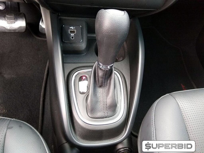 Fiat Argo Hgt 1.8, 2018/2019, Vermelho modena, 13.899 KM, Flex, Câmbio Automático, Roda de liga leve, Kit Tech + Kit Stile (Bancos em Couro), Câmera de ré, IPVA 2021 pago, Laudo cautelar aprovado.