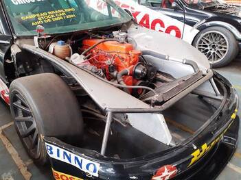 CARRO DE CORRIDA TUBULAR DA STOCK CAR BRASIL