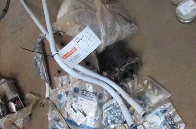 PEÇAS MECÂNICA PARA CAMINHÕES: REGULADORES, ENGATES, CRUZETA, UNIDADE INJETORA, VÁLVULA, ENGRENAGENS E OUTROS, (73 PÇ.) (Ref.: JH)