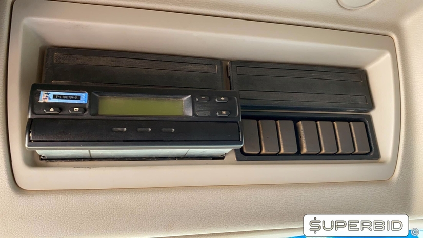 CAMINHÃO BASCULANTE  VOLVO VM 330 6X4R, 2012/2012, Placa FINAL 7 (RJ),  (Ref.: IBQ)