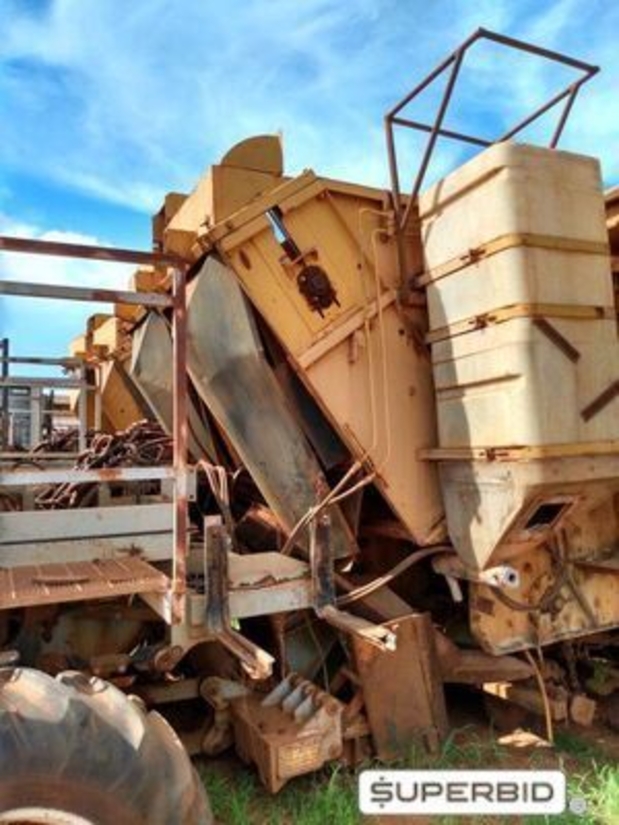 SUCATA DE PLANTADEIRA DE CANA TROPICANA SMI 10.000 6x6, ANO: 2008, SÉRIE: HY6X60026 (Ref: 228)