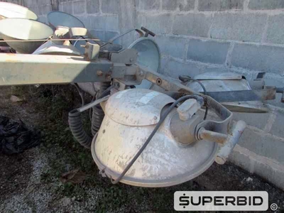 TORRE DE ILUMINAÇÃO Á DIESEL WACKER NEUSON LT6L E TORRE DE ILUMINAÇÃO Á DIESEL TEREX RL4000, ANO: 2008, SÉRIE: RL408-2436, (02 PÇ.). (Ref.: JEP)