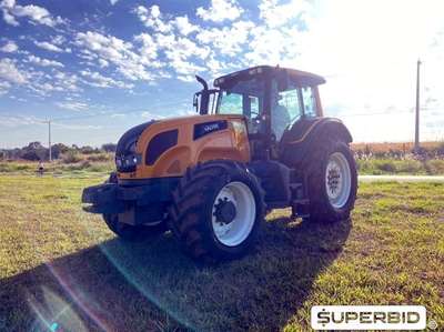 TRATOR AGRÍCOLA VALTRA BH200, ANO: 2013, SÉRIE: V200371567 (Ref: 1)