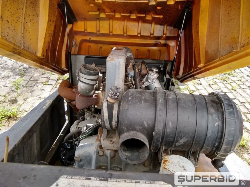 COMPRESSOR ATLAS COPCO XAS 77HH SÉRIE:BRP067375 ANO: 2008. (Ref.: SK)