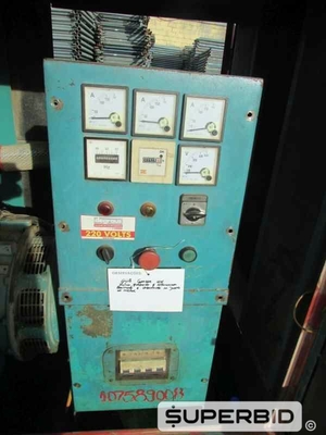 GRUPO GERADOR Á DIESEL CUMMINS 40 KVA. (Ref.: JDT)