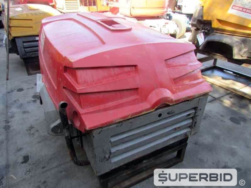 COMPRESSOR DE AR ATLAS COPCO XAS 47 HARD HAT 90-100PCM-7B, ANO: 2007. (Ref.: JBP)