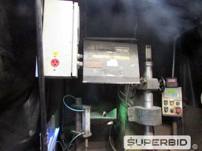 MÁQUINA DETECTORA DE TRINCA MULTFLUX MV50-200, ANO 2005, SÉRIE.: 448, CAP. 7 SEG/CICLO (Ref.: 760-12246)